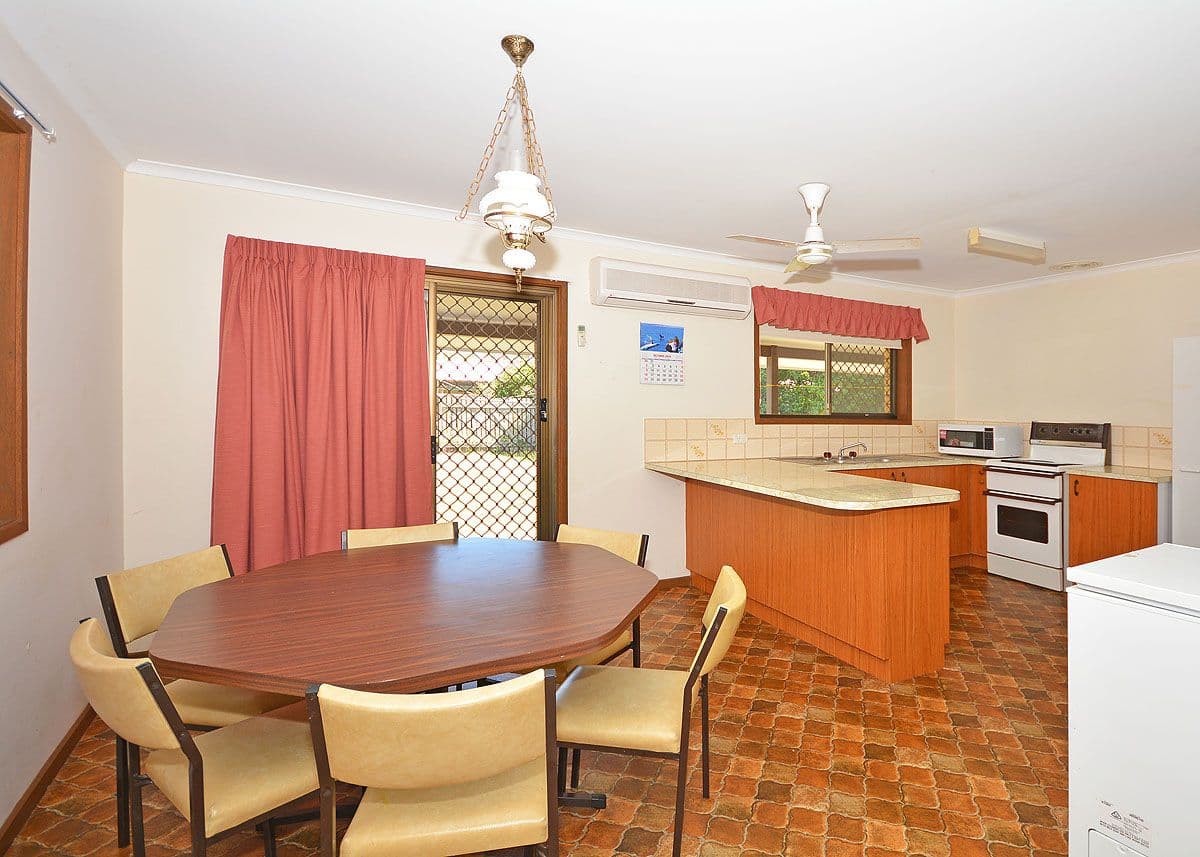 11 Richard Street, Urangan QLD 4655, Urangan - Thumbnail 6