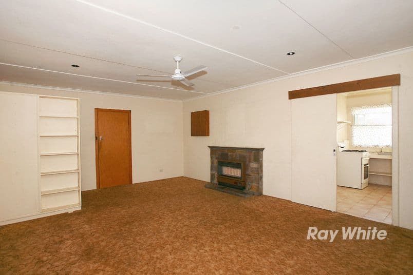 13 Peach Court, DOVETON VIC 3177, Doveton - Thumbnail 5