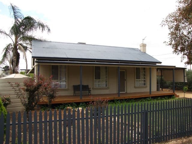 3 Hughes Street, BERRI SA 5343, Berri - Image 1