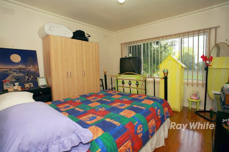17 Barnett Grove, NOBLE PARK VIC 3174, Noble Park - Thumbnail 7