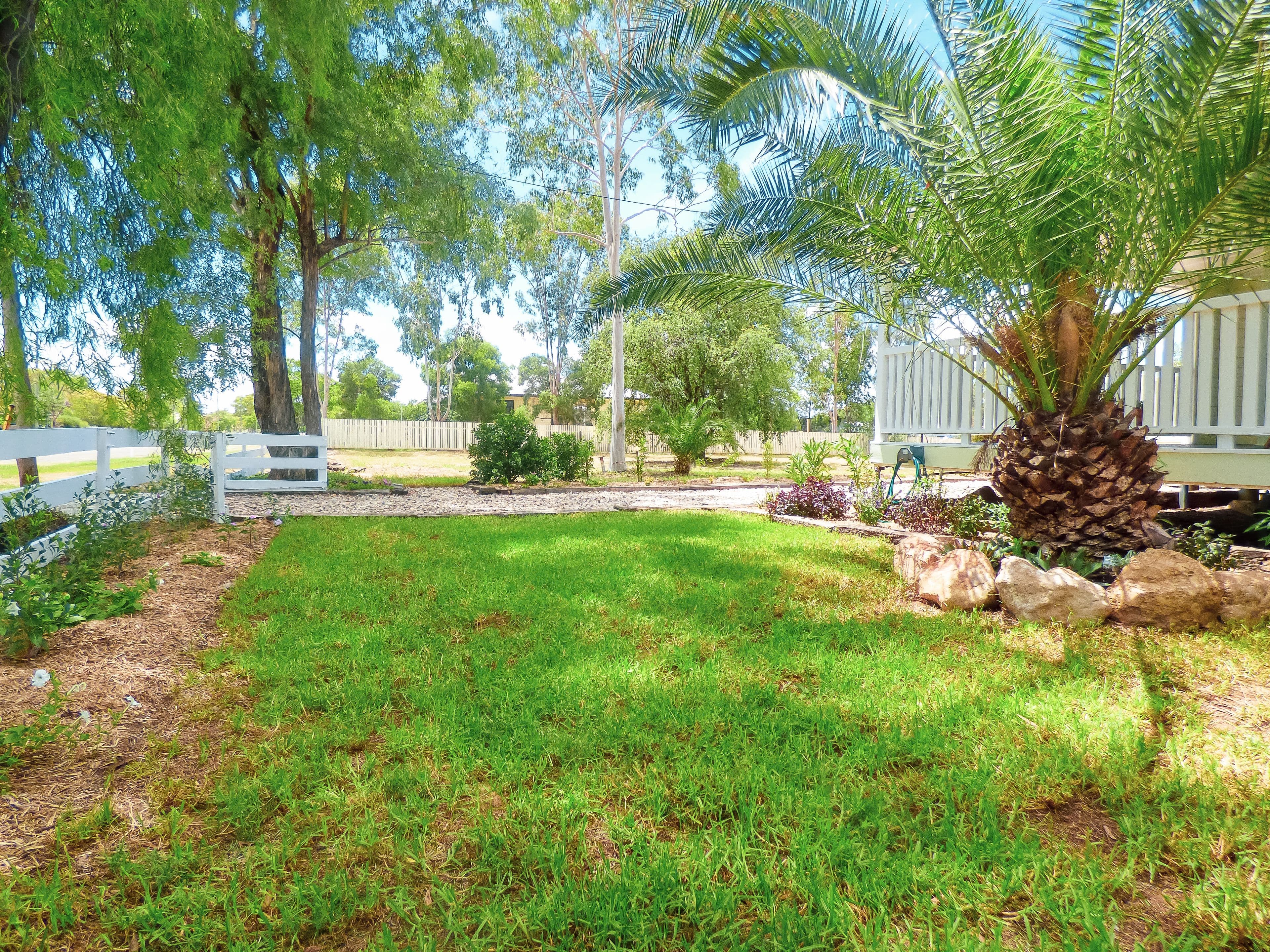 236 Edwardes Street, Roma QLD 4455, Roma - Thumbnail 2