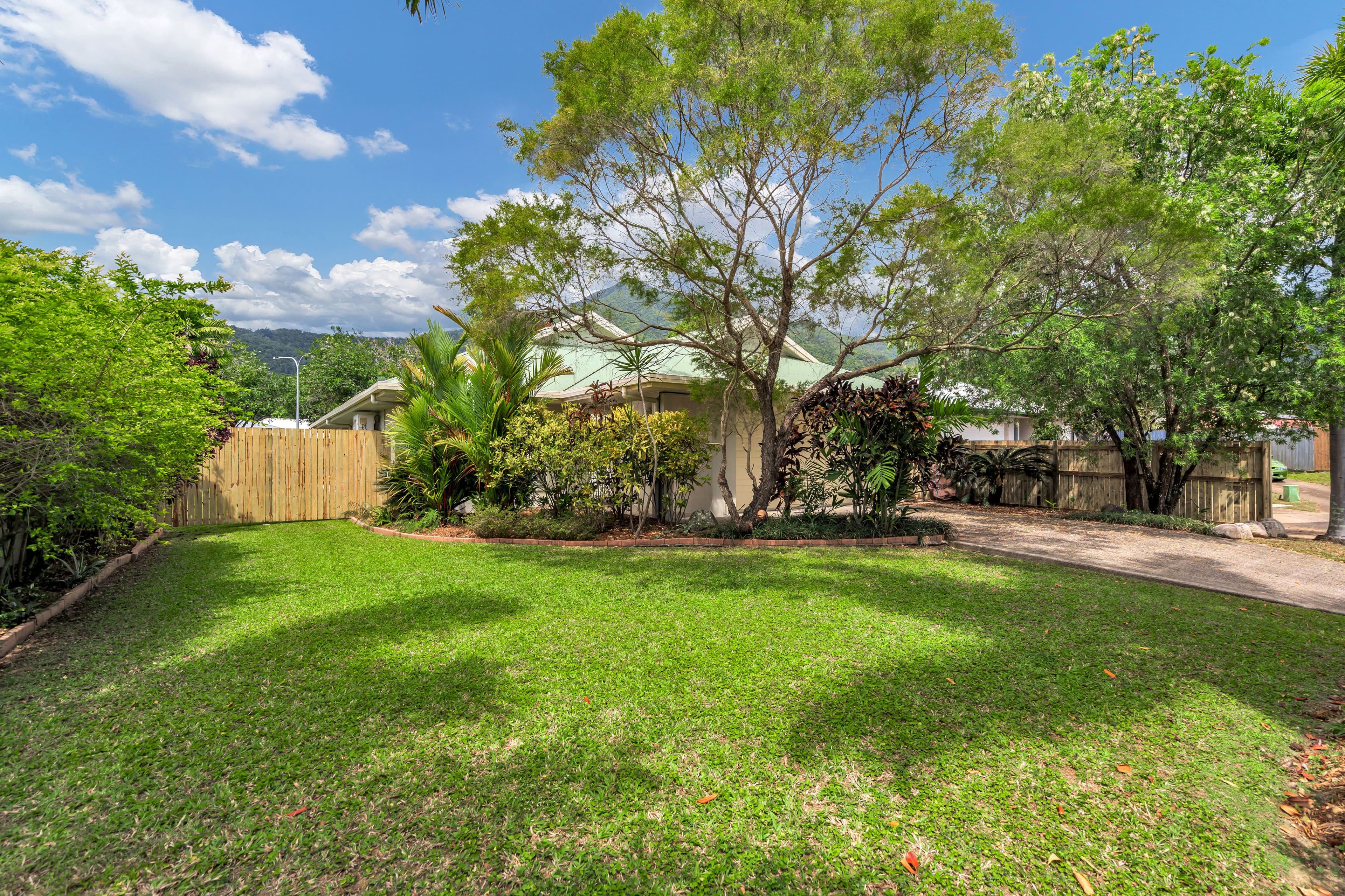 27 Savage Street, Edmonton QLD 4869, Edmonton - Image 1