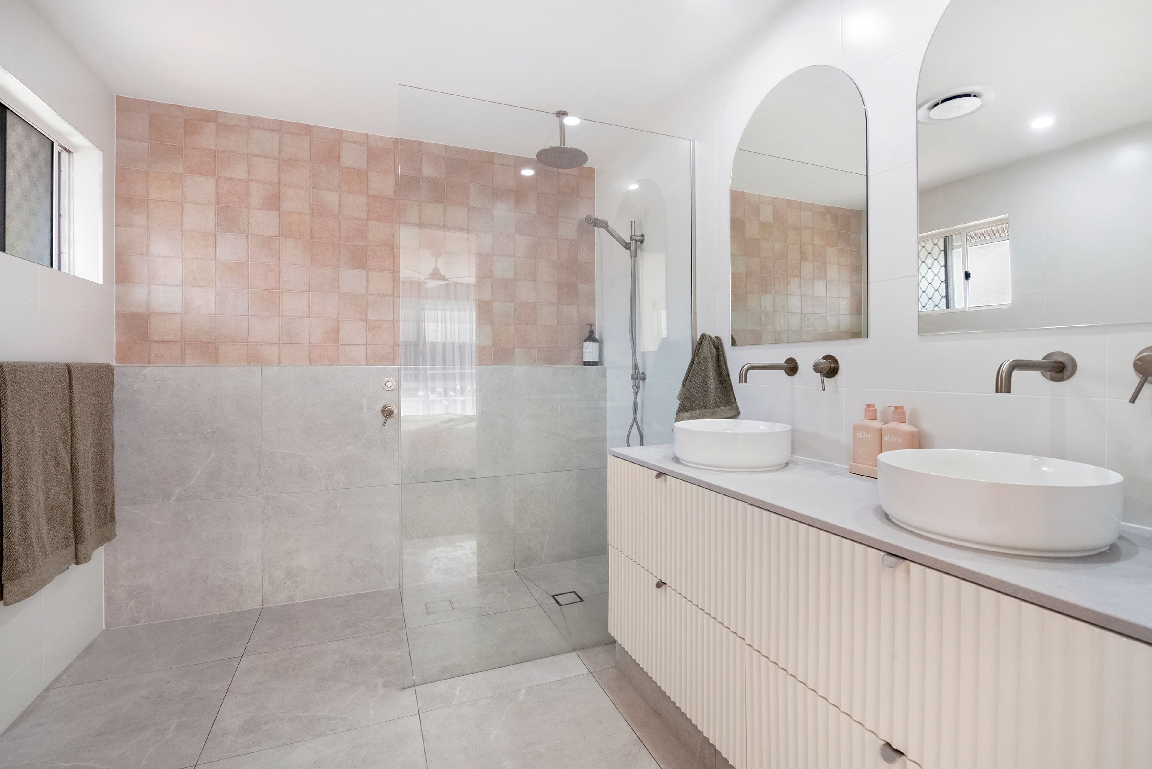 21 Willis Court, Mermaid Waters QLD 4218, Mermaid Waters - Thumbnail 6