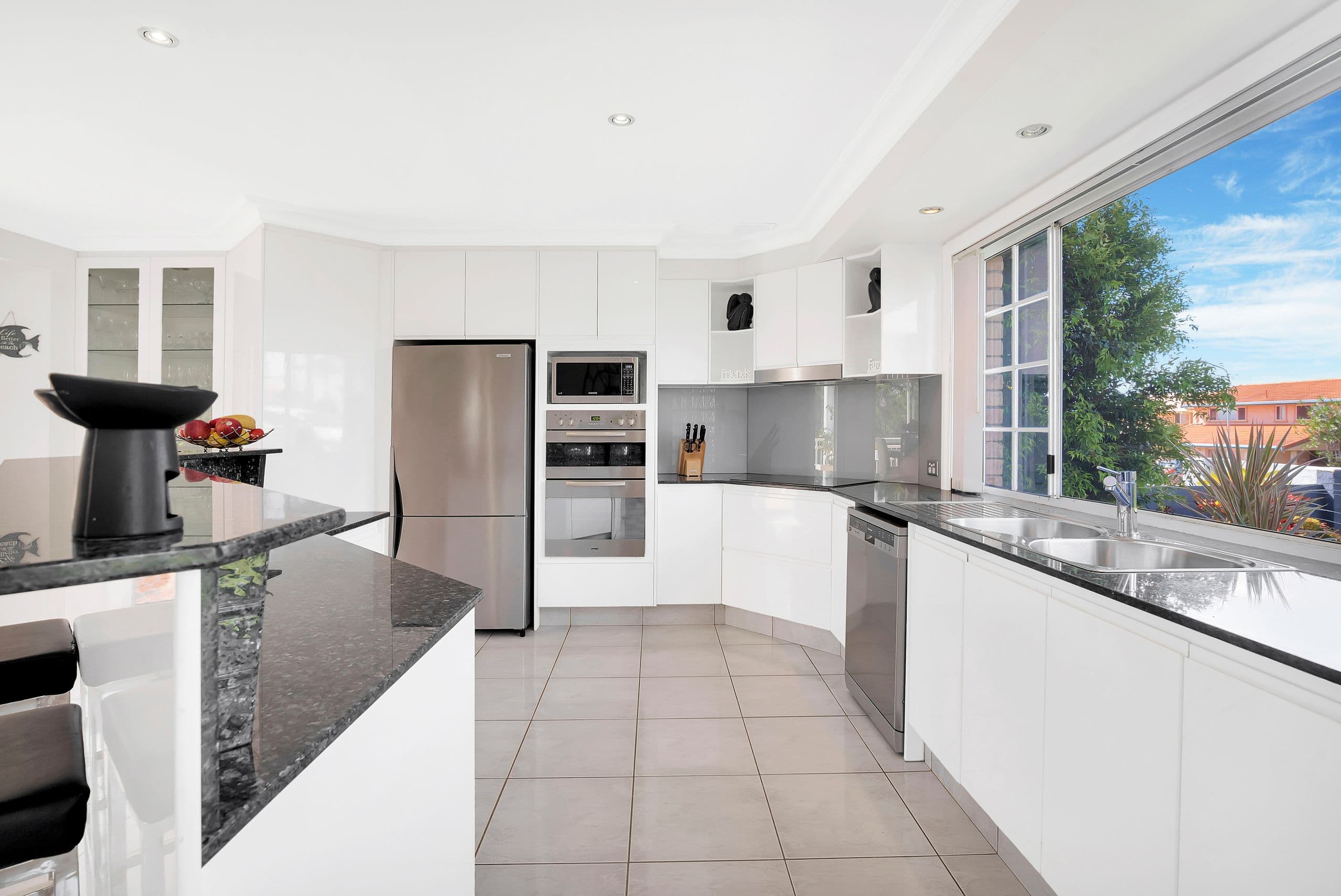 55 Doubleview Drive, Elanora QLD 4221, Elanora - Thumbnail 6