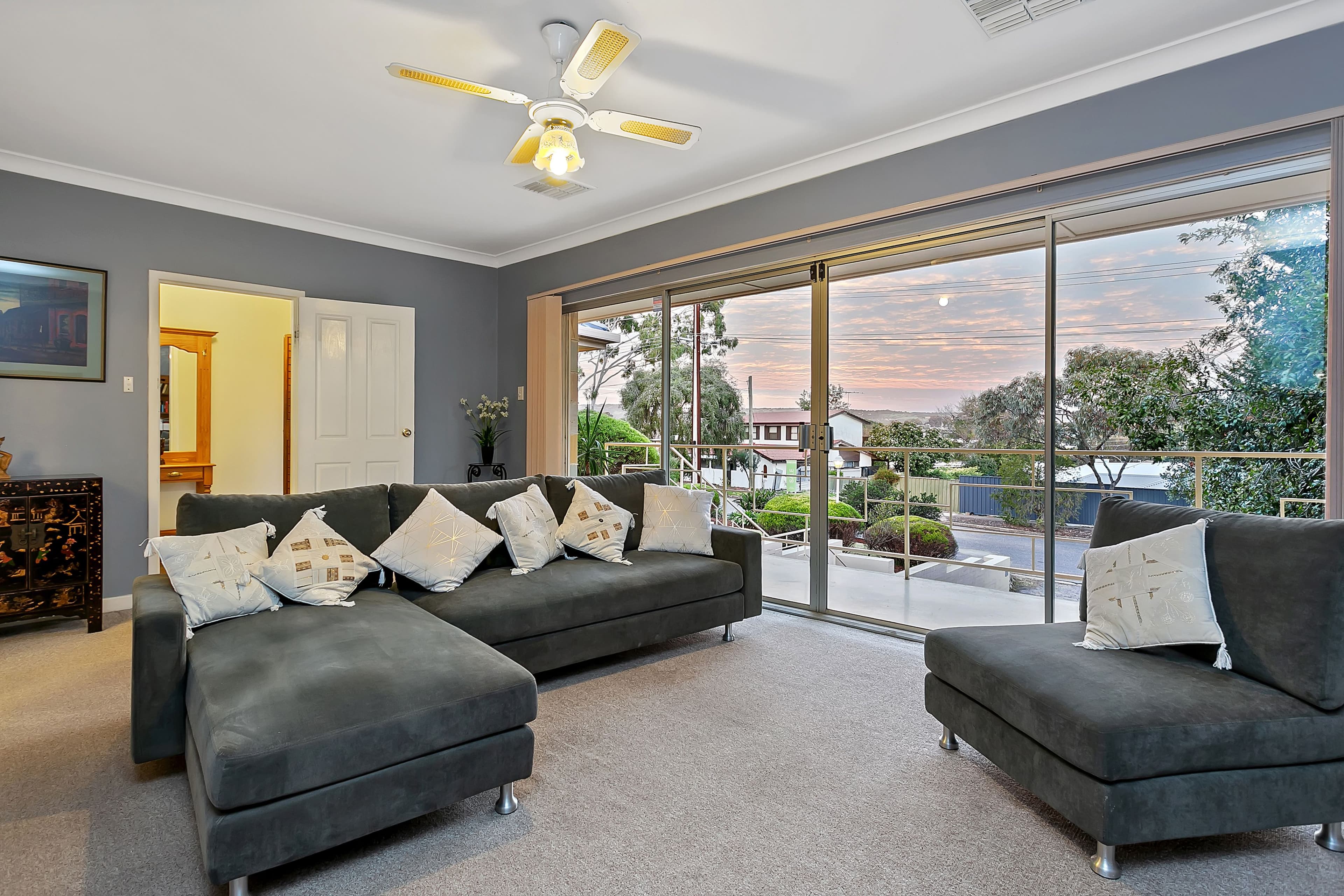10 Kerrin Avenue, Morphett Vale SA 5162, Morphett Vale - Thumbnail 3