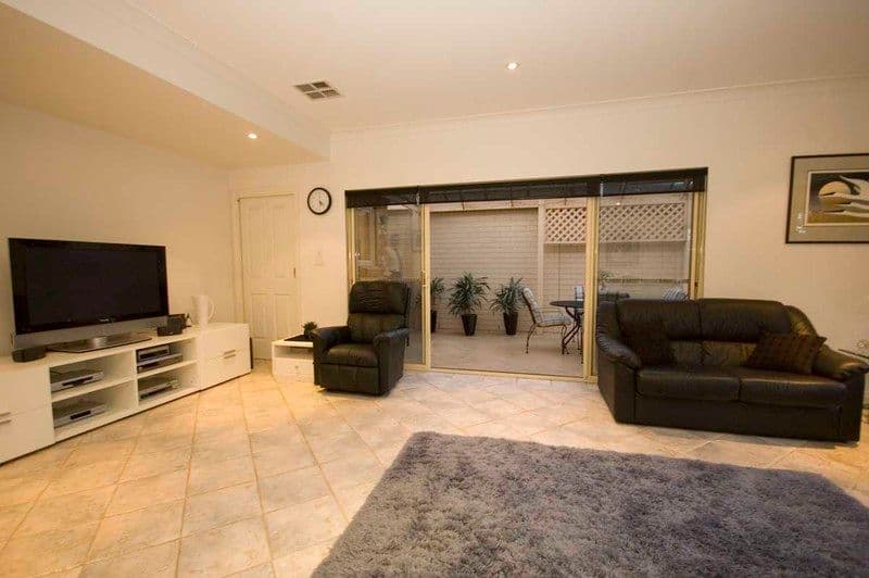 2 Tabard Avenue, BROMPTON SA 5007, Brompton - Thumbnail 3