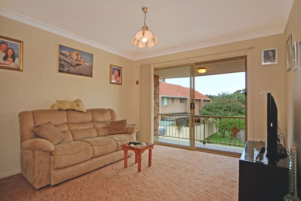 13 Grove Avenue, Lake Illawarra NSW 2528, Lake Illawarra - Thumbnail 5