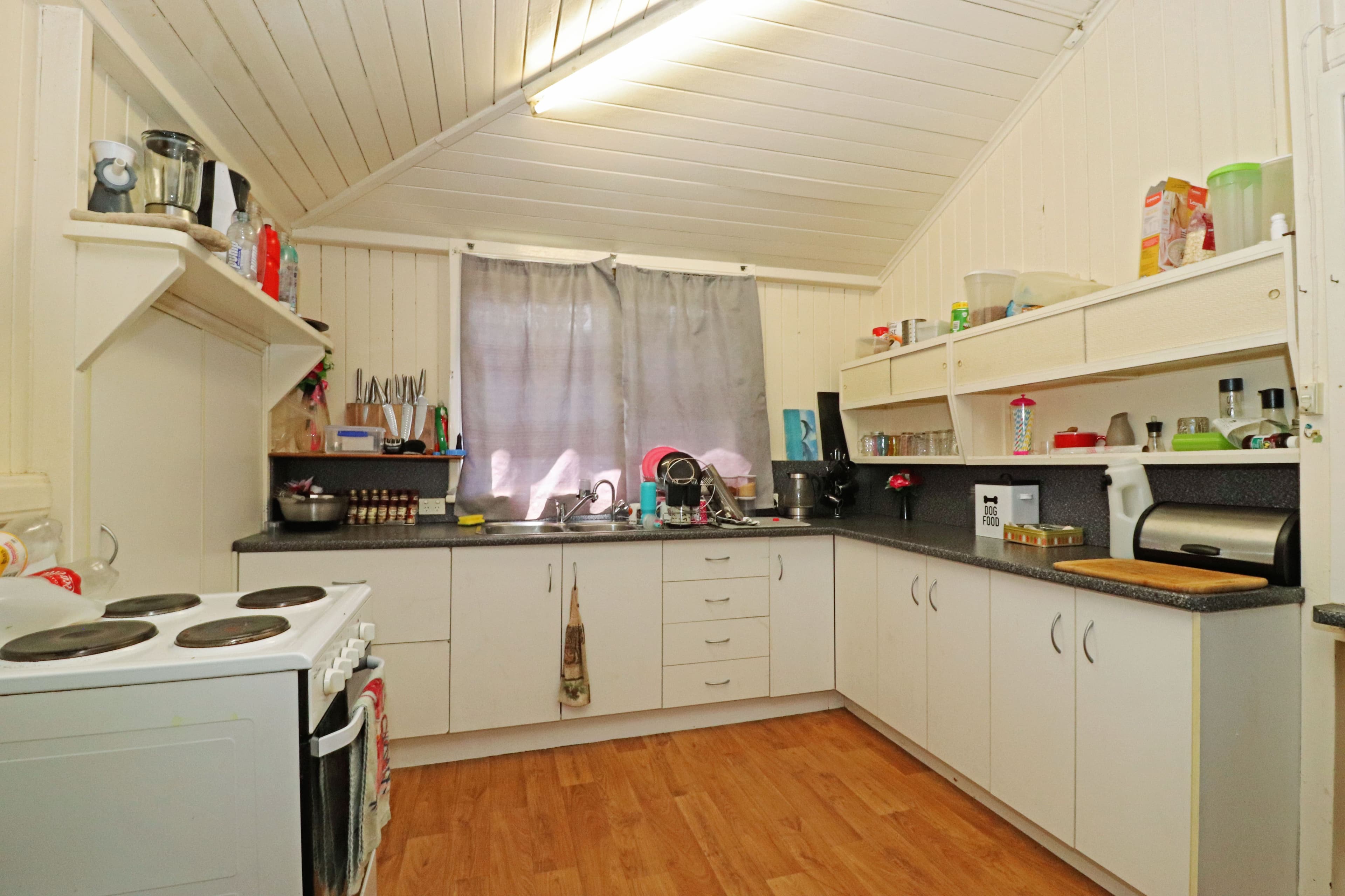 13a Acacia Avenue, Warwick QLD 4370, Warwick - Thumbnail 3