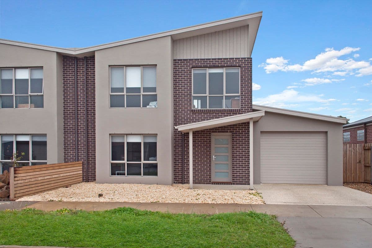 14 Martin Place, WARRNAMBOOL VIC 3280, Warrnambool - Thumbnail 2