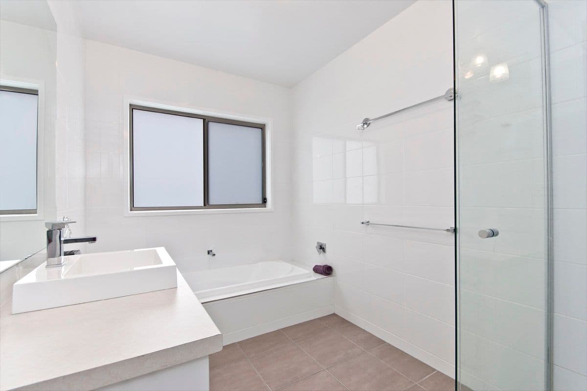 14 Martin Place, WARRNAMBOOL VIC 3280, Warrnambool - Thumbnail 5