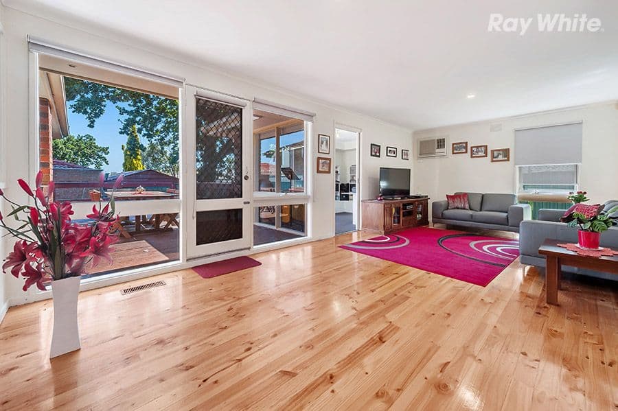 9 Blackman Avenue, Mill Park VIC 3082, Mill Park - Thumbnail 4