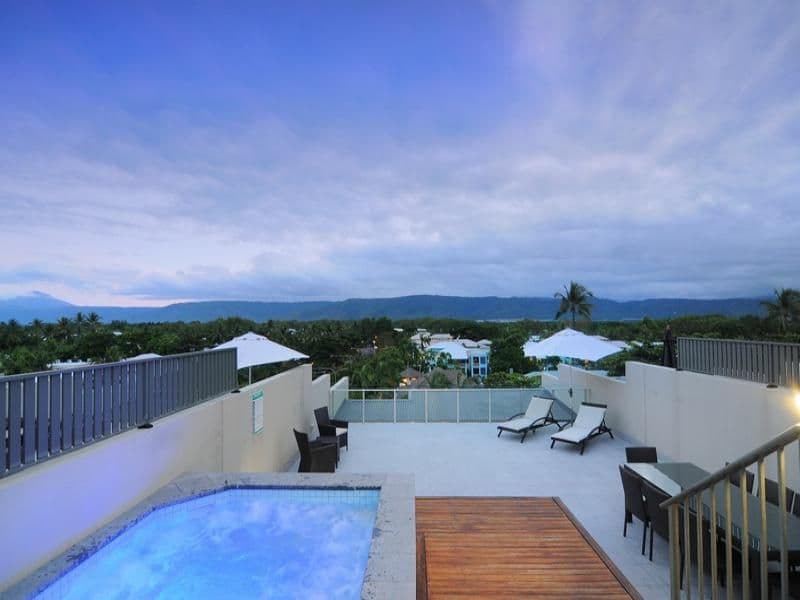 56-64 MACROSSAN ST (COCONUT GROVE), PORT DOUGLAS QLD 4877, Port Douglas - Thumbnail 2