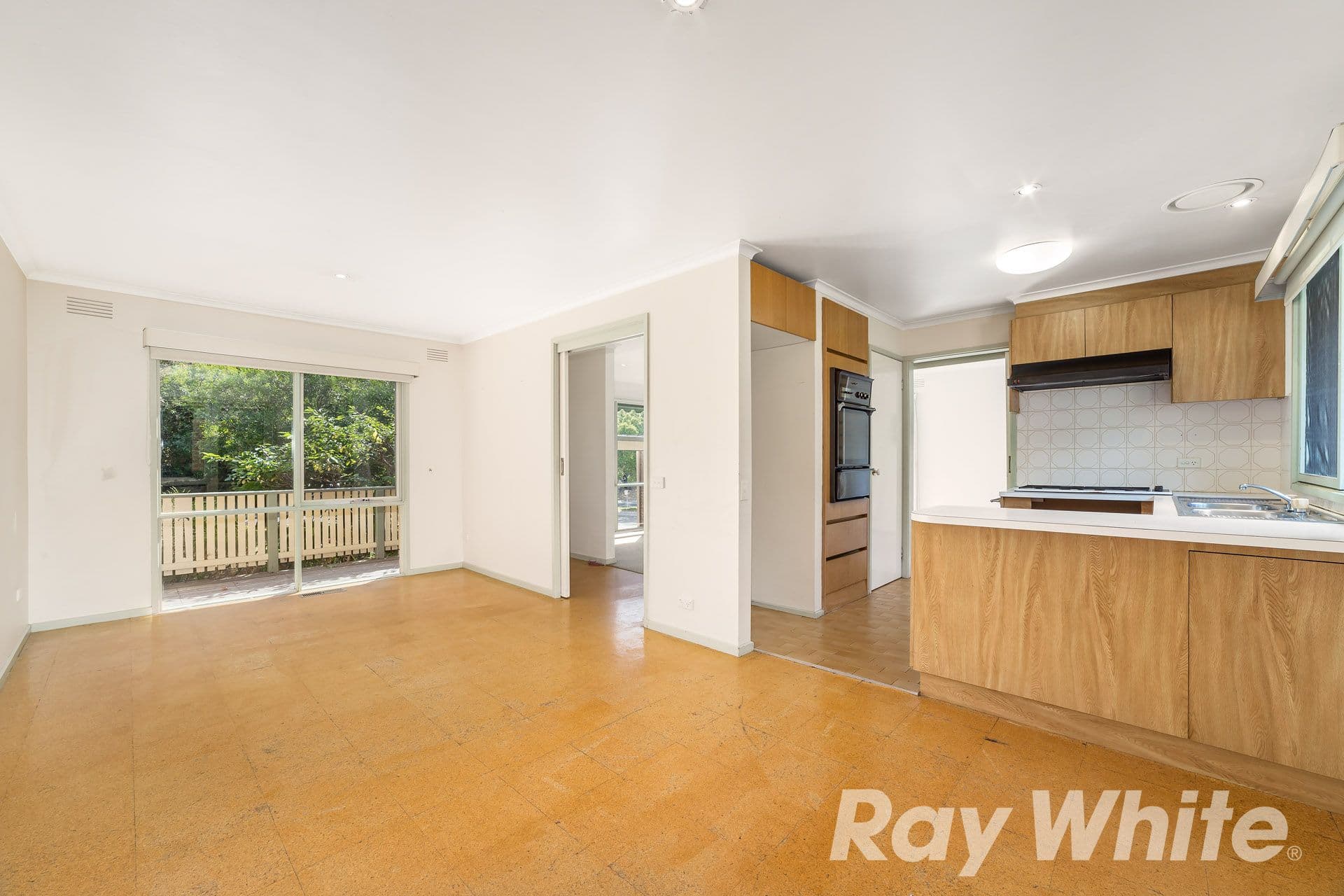 5 Strathaird Close, Diamond Creek VIC 3089, Diamond Creek - Thumbnail 4