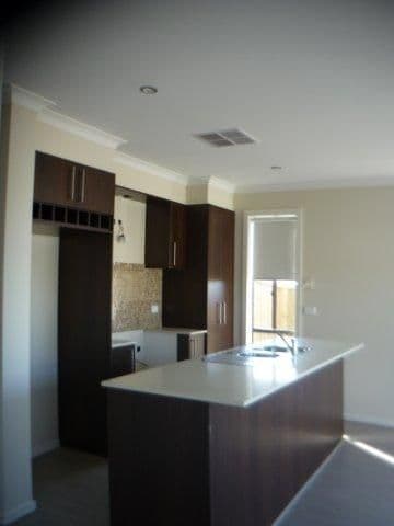 103 Featherbrook Drive, POINT COOK VIC 3030, Point Cook - Thumbnail 2