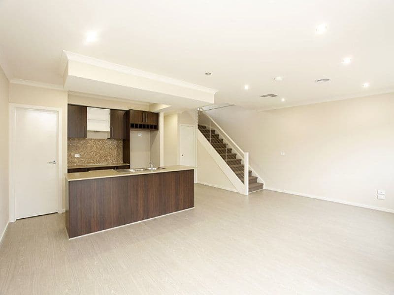 103 Featherbrook Drive, POINT COOK VIC 3030, Point Cook - Thumbnail 6