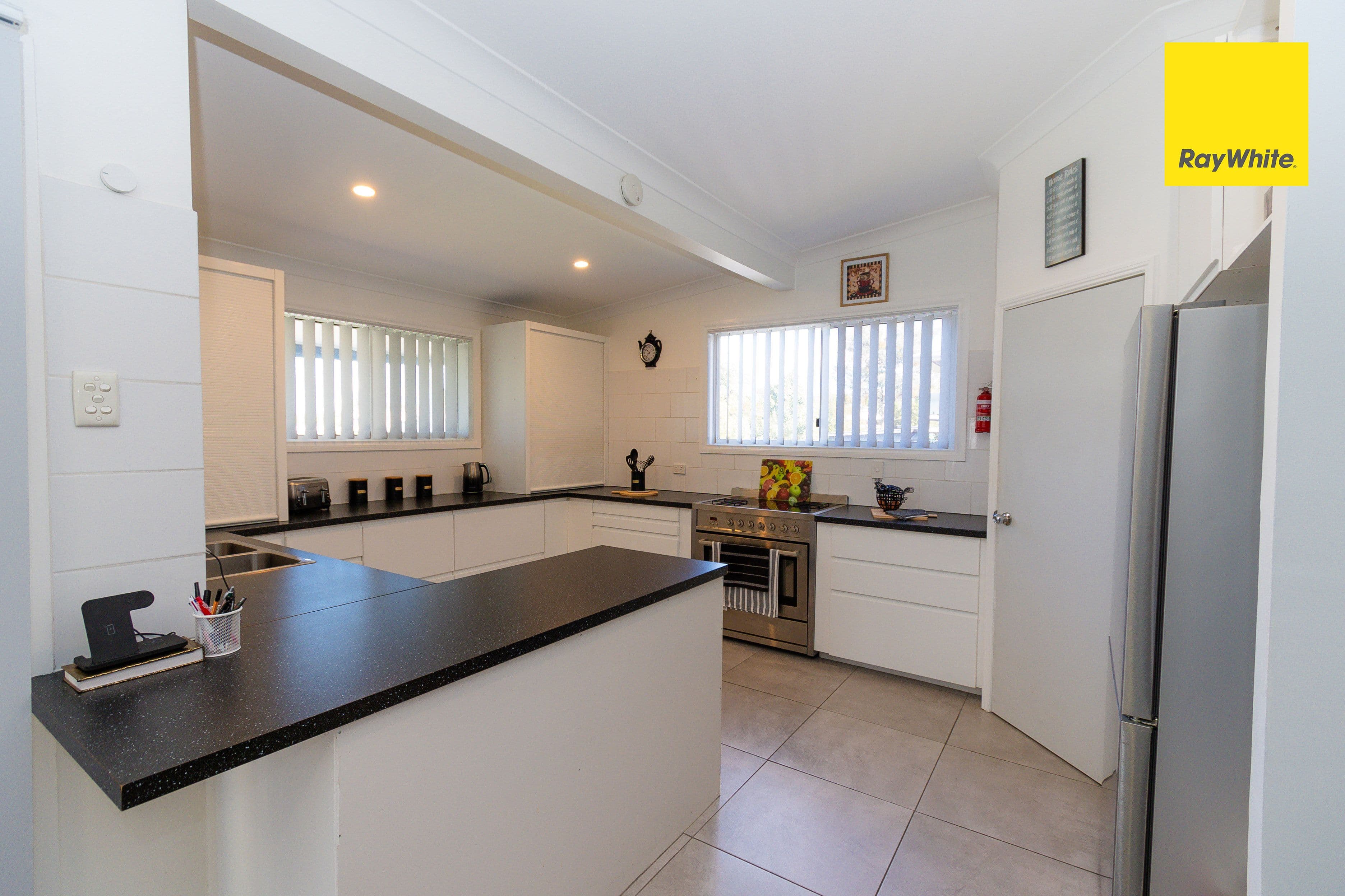 4 Anderson Street, Inverell NSW 2360, Inverell - Thumbnail 3