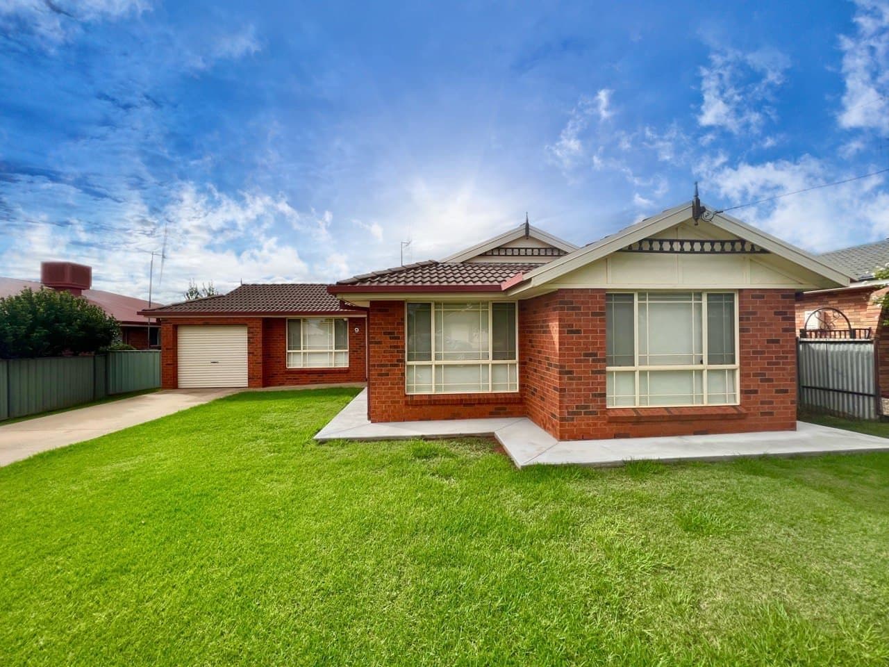 9 Flinders Street, Parkes NSW 2870, Parkes - Image 1