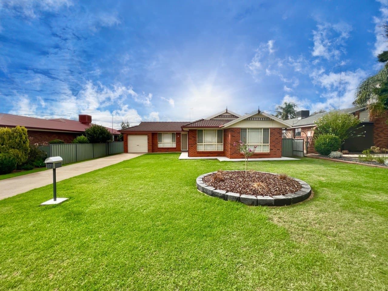 9 Flinders Street, Parkes NSW 2870, Parkes - Thumbnail 2