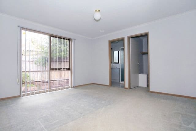 8 Coulton Court, WERRIBEE VIC 3030, Werribee - Thumbnail 5