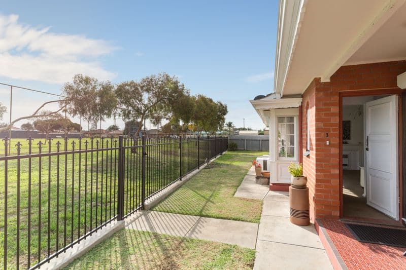 36 Sansom Road, Semaphore Park SA 5019, Semaphore Park - Thumbnail 2