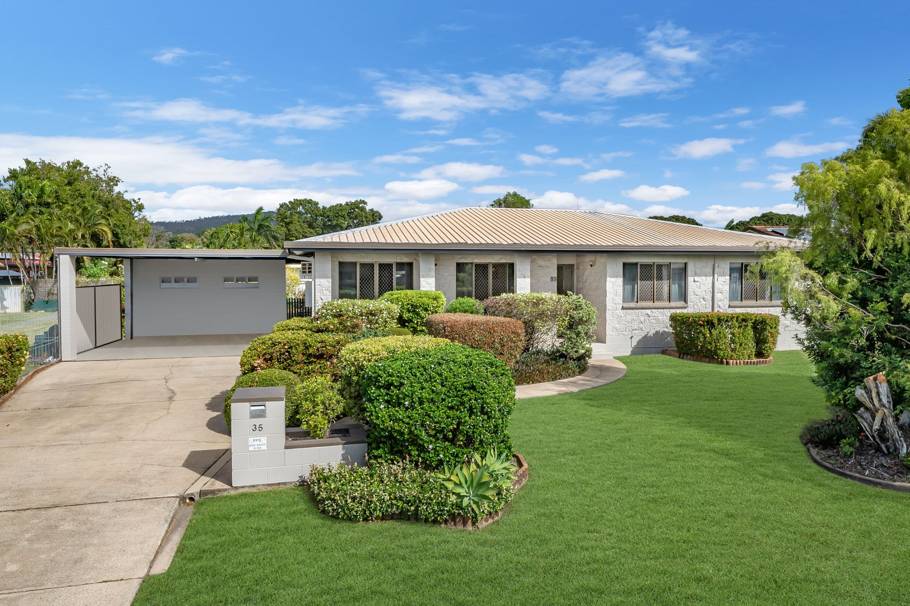 35 Serrano Crescent, Cranbrook QLD 4814, Cranbrook - Image 1