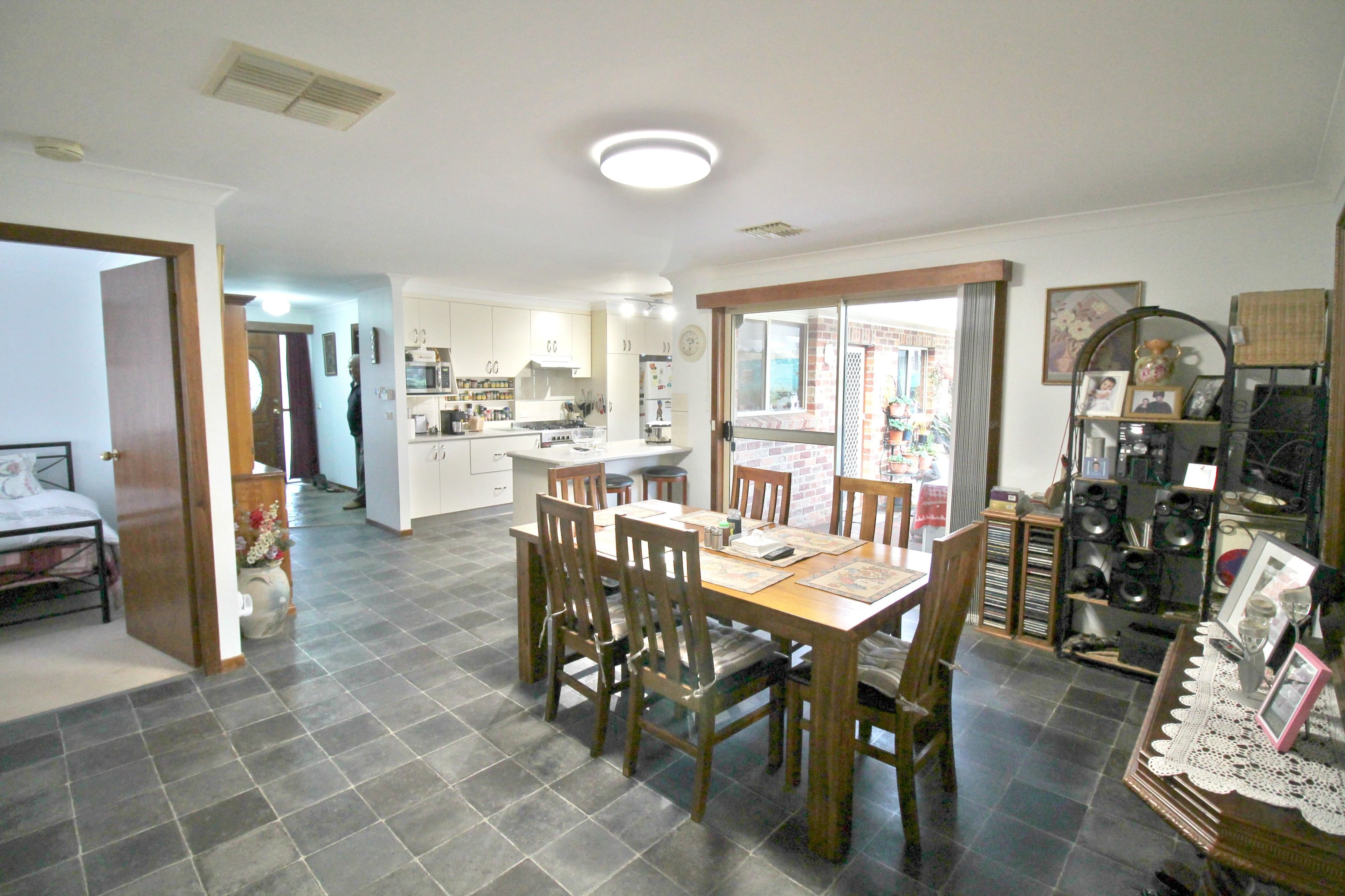 30 McNarry Place, Young NSW 2594, Young - Thumbnail 3