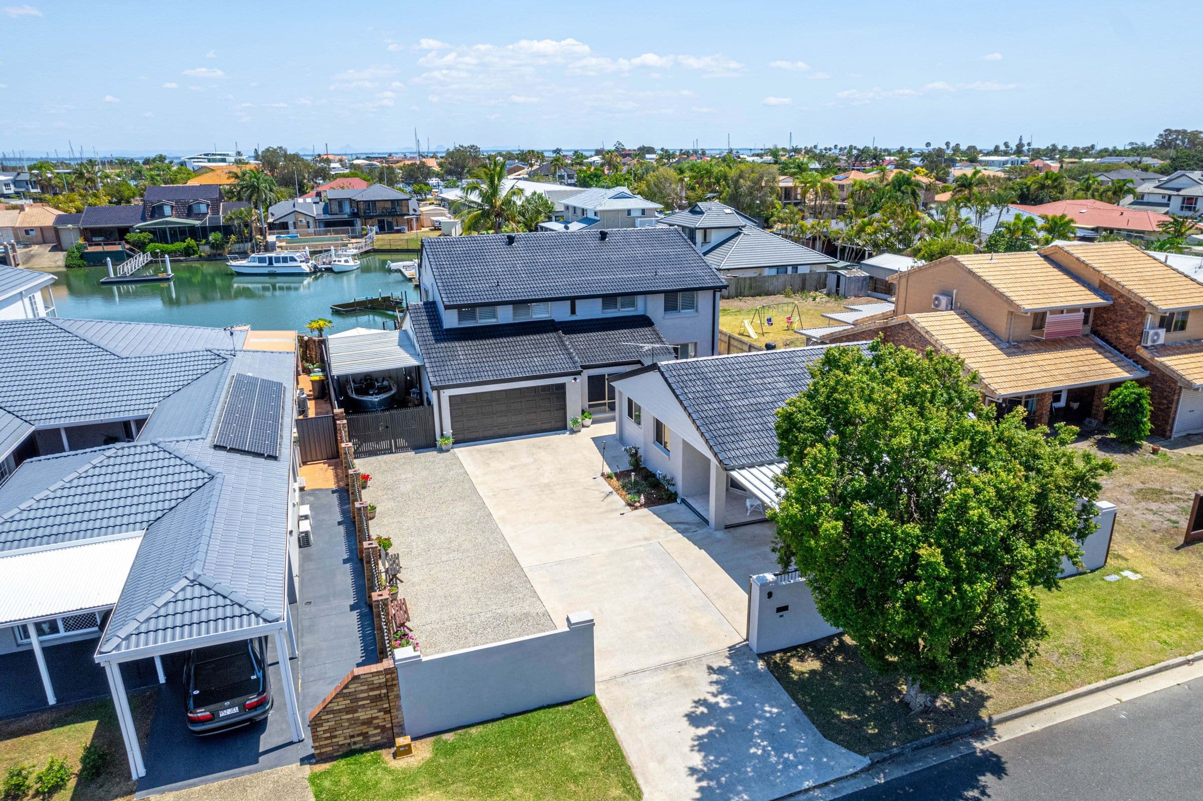 9 Resolute Court, Newport QLD 4020, Newport - Thumbnail 2