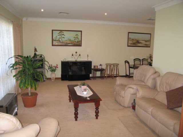8 Lochside Drive, WEST LAKES SA 5021, West Lakes - Thumbnail 2