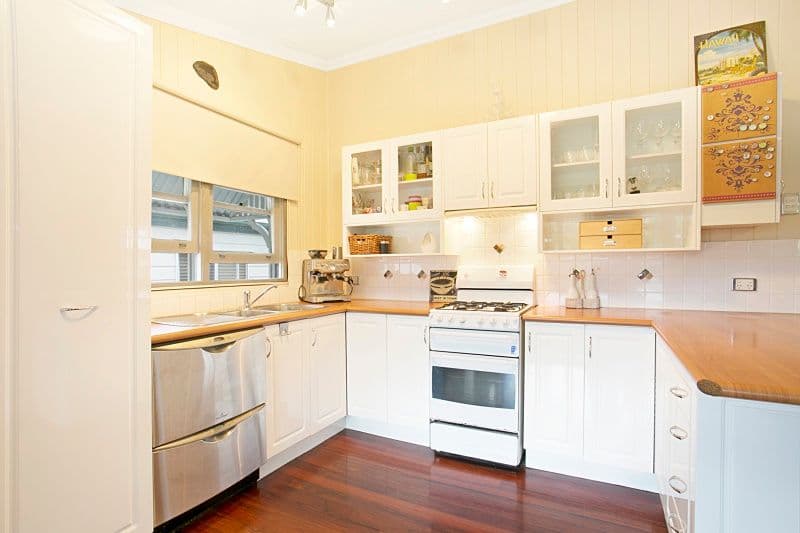 13 California Road, Oxley QLD 4075, Oxley - Thumbnail 2