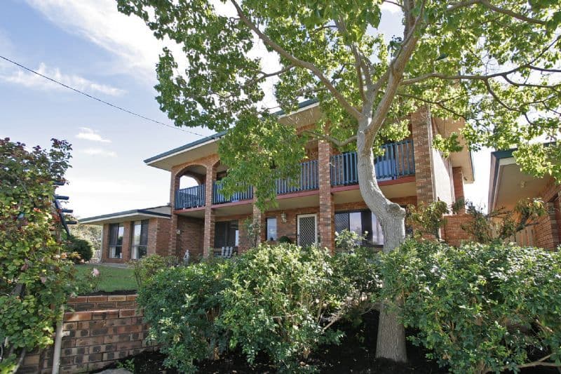 25 Pinewood Avenue, KARDINYA WA 6163, Kardinya - Image 1