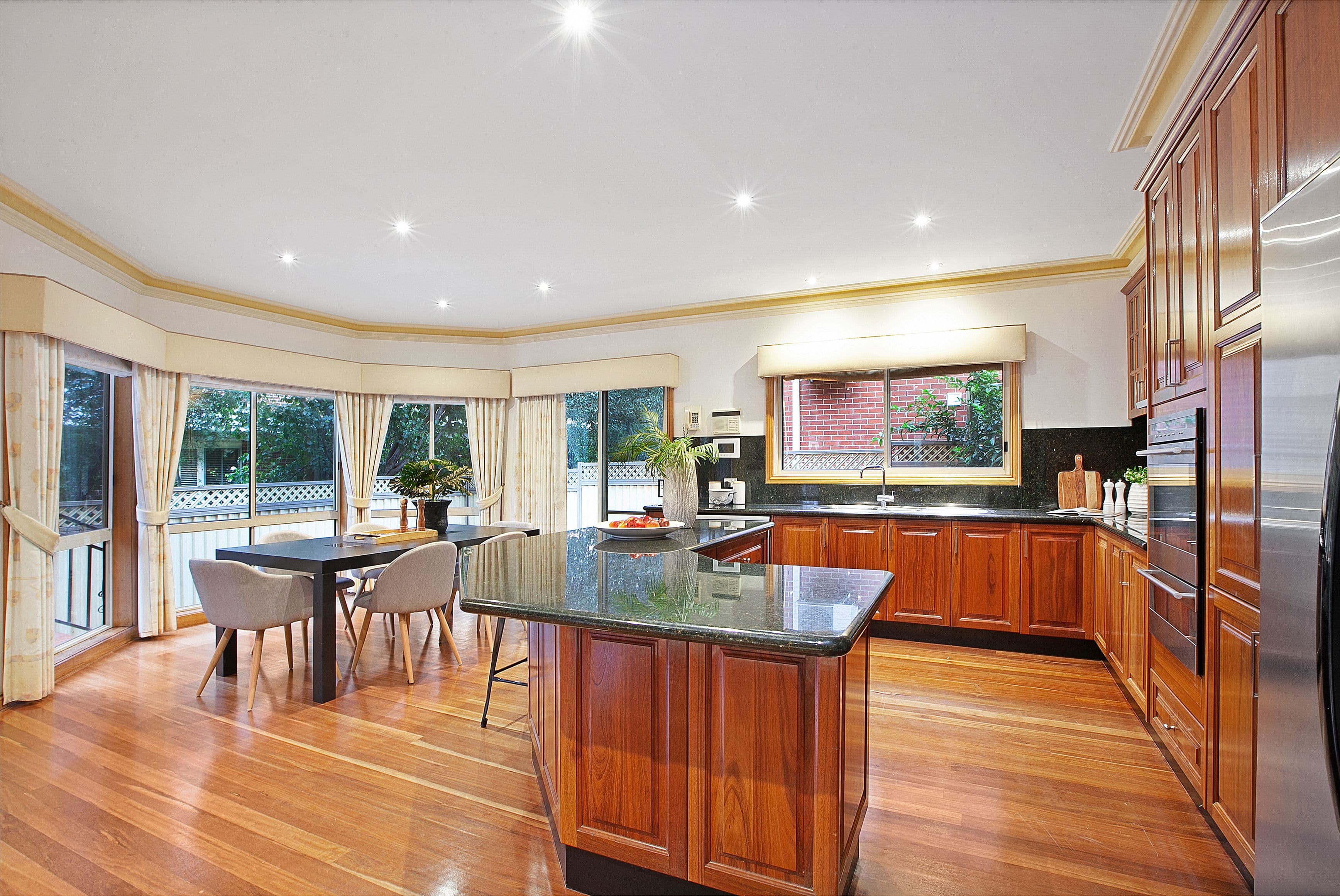 12 Gardiner Street, Bundoora VIC 3083, Bundoora - Thumbnail 4