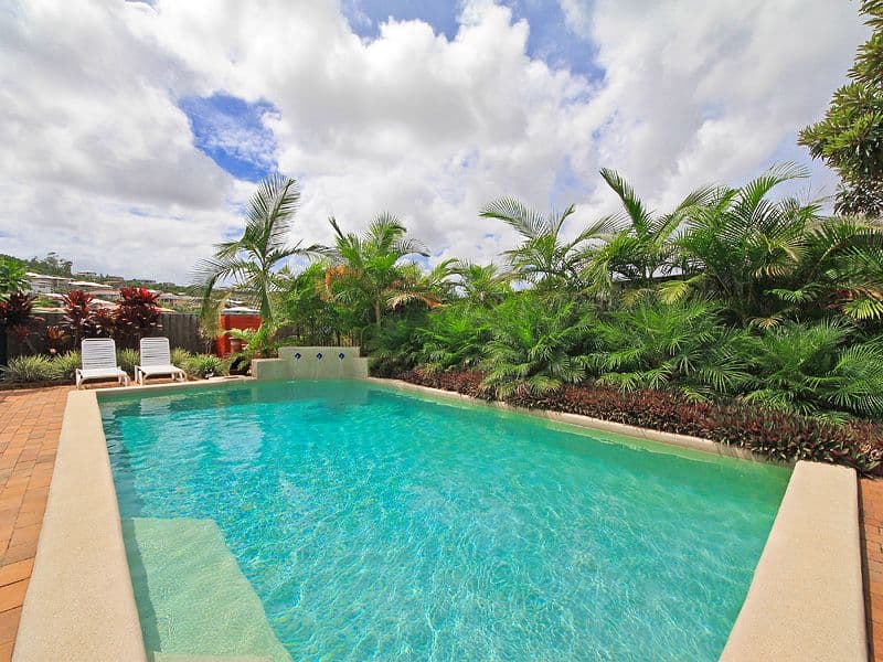 18 Kanangra Crescent, PACIFIC PINES QLD 4211, Pacific Pines - Thumbnail 2