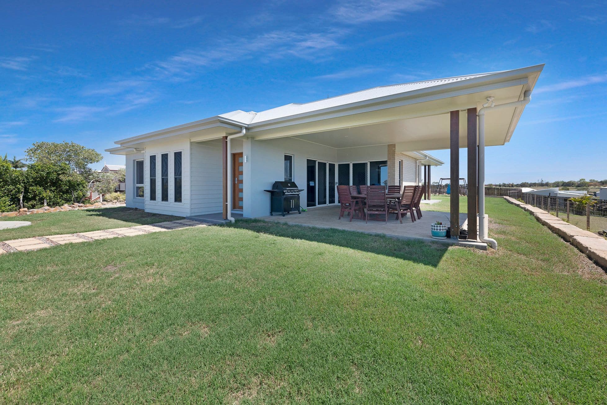 32 Spinnaker Boulevard, Innes Park QLD 4670, Innes Park - Thumbnail 2