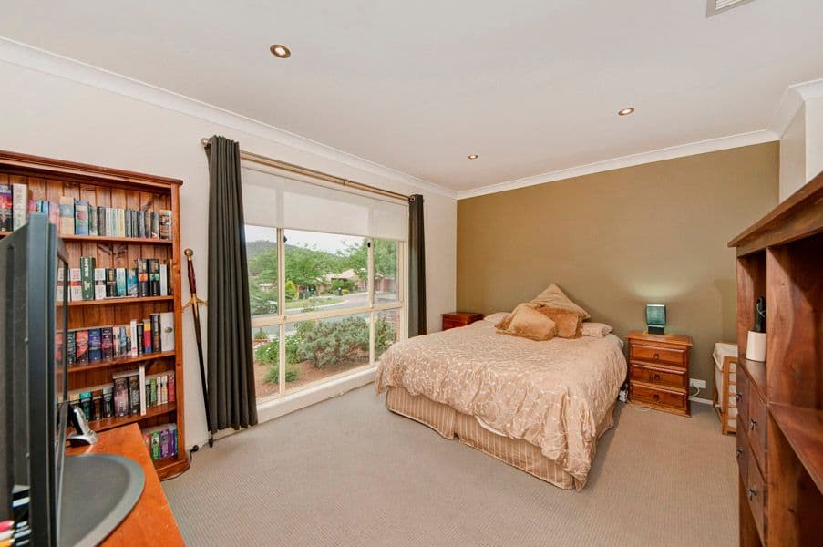 48 Mina Wylie Crescent, GORDON ACT 2906, Gordon - Thumbnail 2