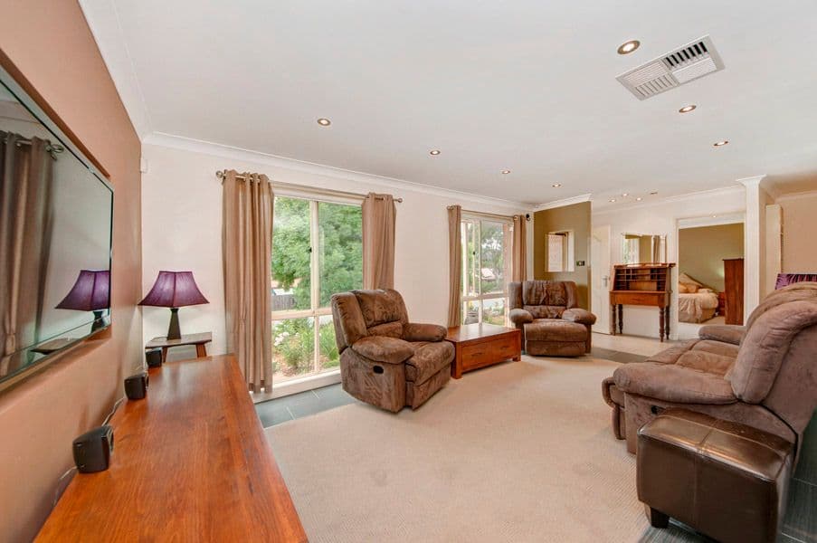 48 Mina Wylie Crescent, GORDON ACT 2906, Gordon - Thumbnail 8