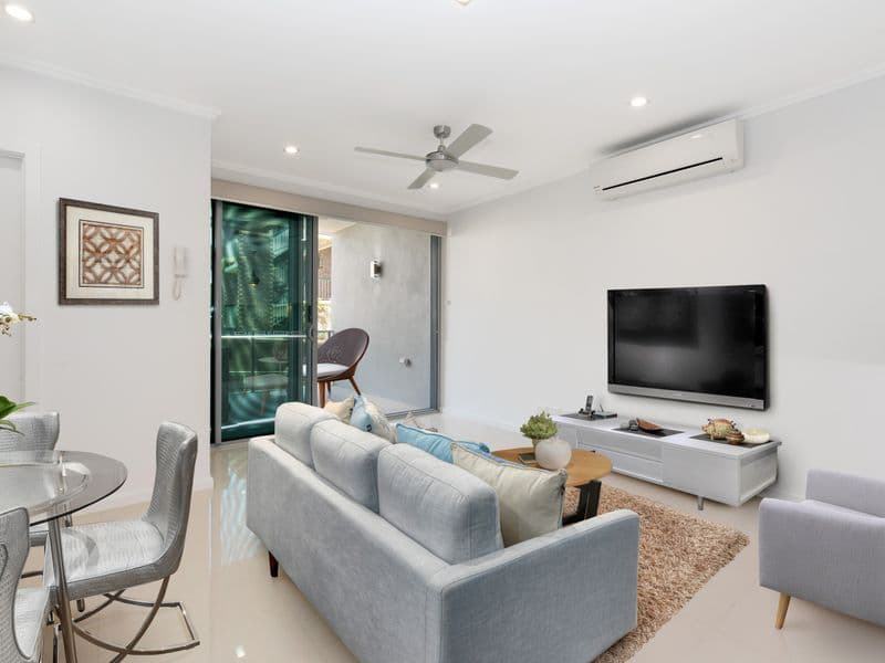 9 Durham Street, Coorparoo QLD 4151, Coorparoo - Image 1