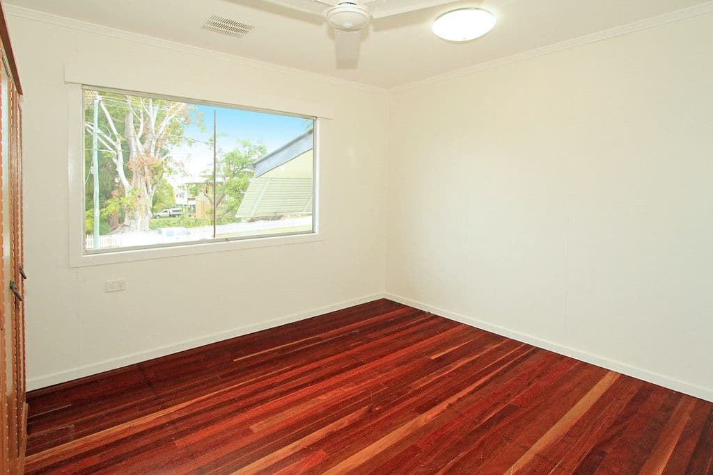 206 Upper Dawson Road, The Range QLD 4700, The Range - Thumbnail 7