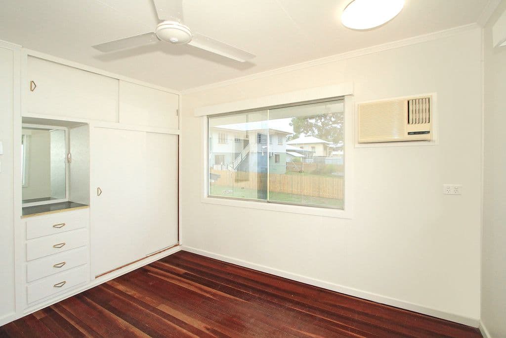 206 Upper Dawson Road, The Range QLD 4700, The Range - Thumbnail 8