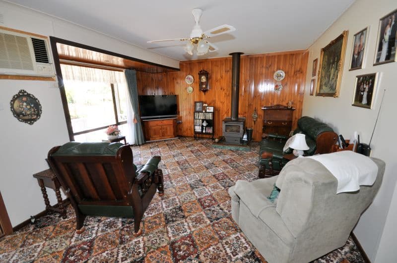 9  Bruce Street, TEESDALE VIC 3328, Teesdale - Thumbnail 3