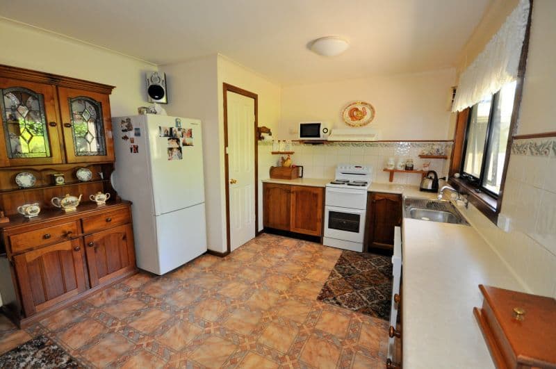 9  Bruce Street, TEESDALE VIC 3328, Teesdale - Thumbnail 4