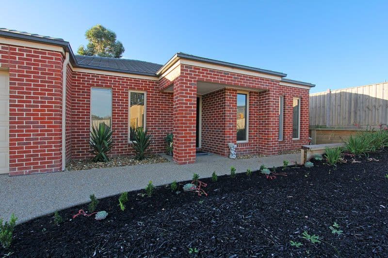 3 Crestwood Drive, ROSEBUD VIC 3939, Rosebud - Thumbnail 3