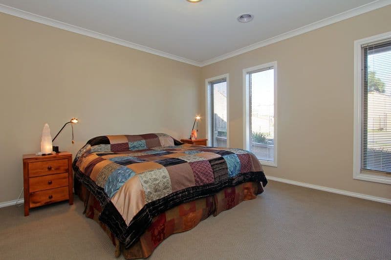 3 Crestwood Drive, ROSEBUD VIC 3939, Rosebud - Thumbnail 8