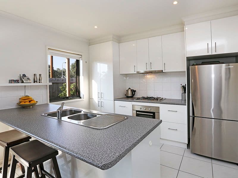146 Barwarre Road, GROVEDALE VIC 3216, Grovedale - Thumbnail 2
