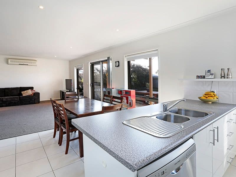 146 Barwarre Road, GROVEDALE VIC 3216, Grovedale - Thumbnail 4