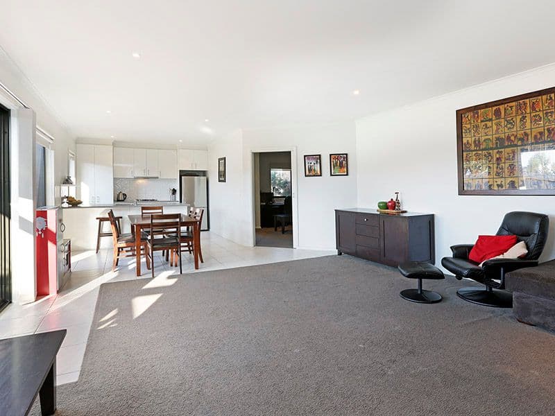 146 Barwarre Road, GROVEDALE VIC 3216, Grovedale - Thumbnail 5