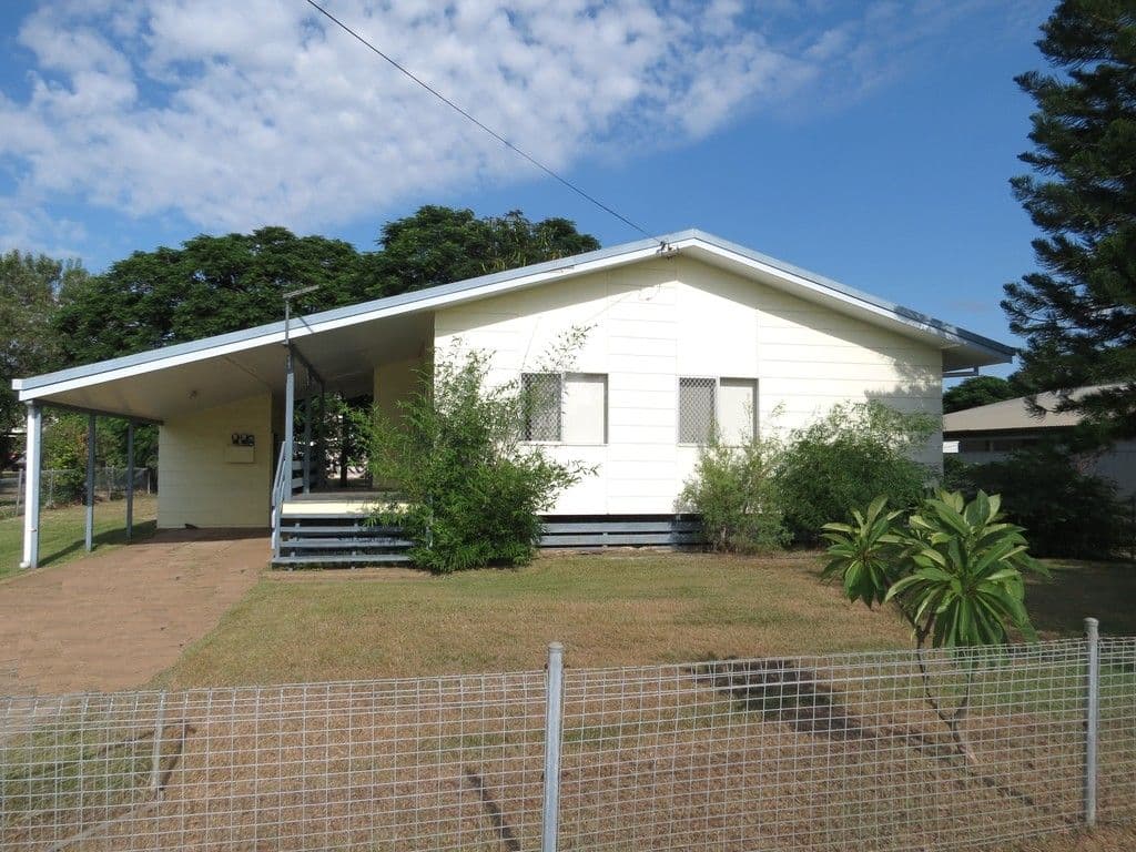 70 Burn Street, Capella QLD 4723, Capella - Image 1