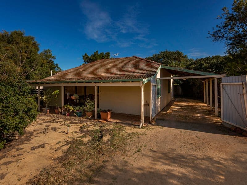 467 Chapman Road, Bluff Point WA 6530, Bluff Point - Thumbnail 2