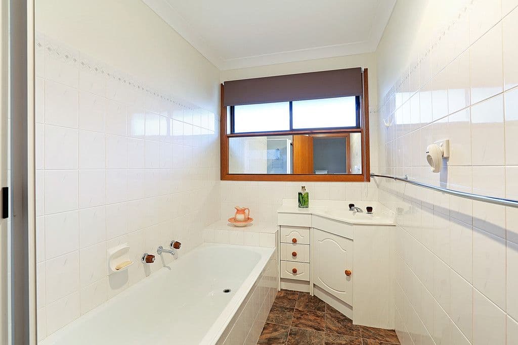 66 Archimedes Avenue, Lara VIC 3212, Lara - Thumbnail 5