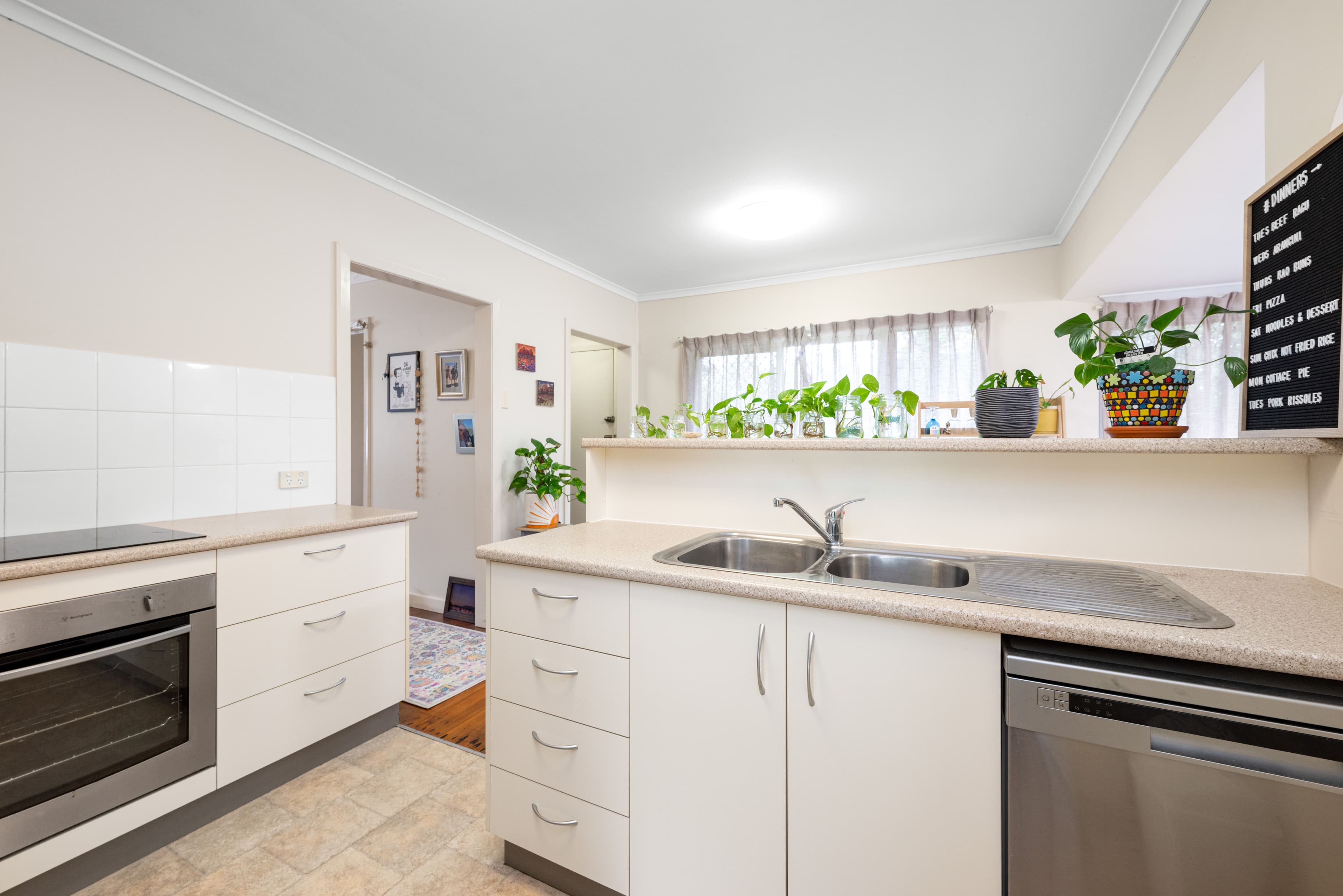 4 Quirk Street, The Gap QLD 4061, The Gap - Thumbnail 4