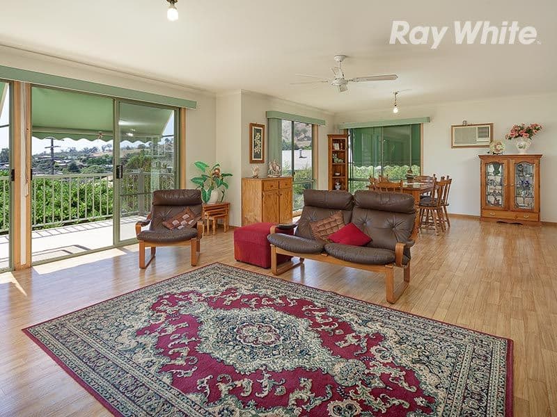 35 Craig Drive, BELLBRIDGE VIC 3691, Bellbridge - Thumbnail 3